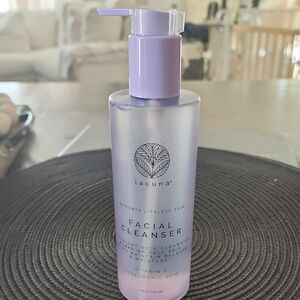 NWOT Lacuna Facial Cleanser